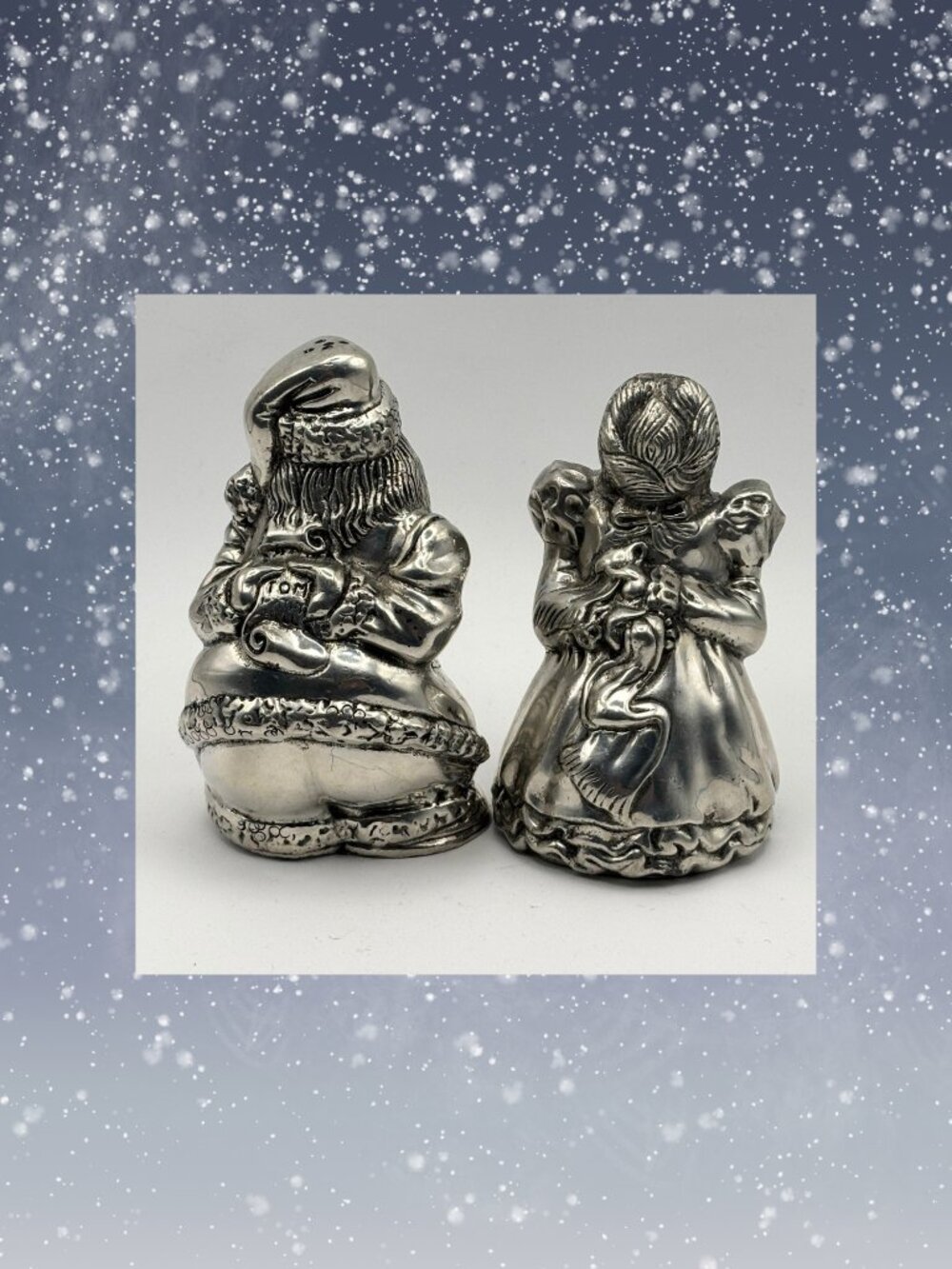 Kirk Stieff pewter Santa and Mrs. Claus salt and pepper shakers (#716) - Picture 4 of 6